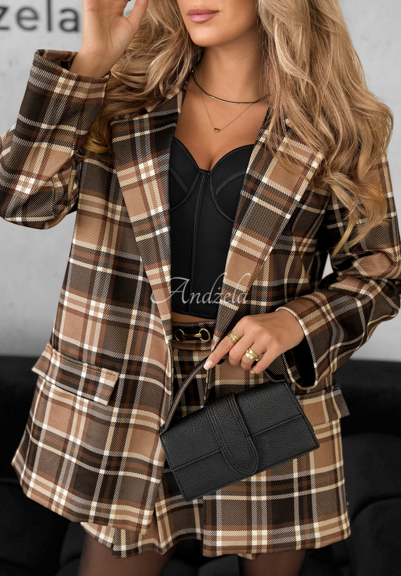 Checked jacket Important Time camel