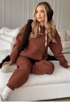 Komplet dresowy bluza i spodnie She Did That czekoladowy