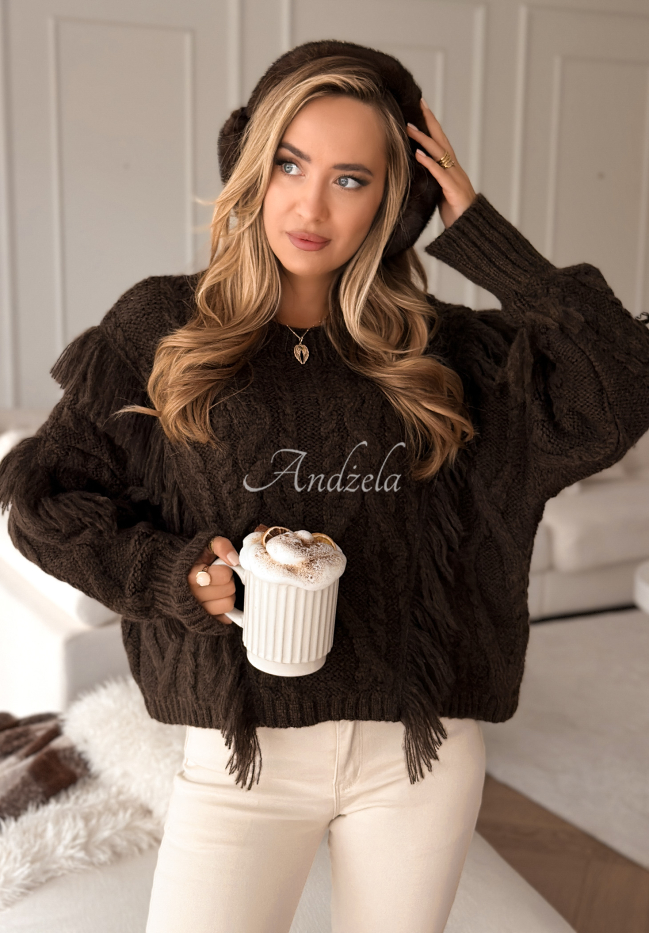 Braided sweater with fringe Whisper Touch chocolate