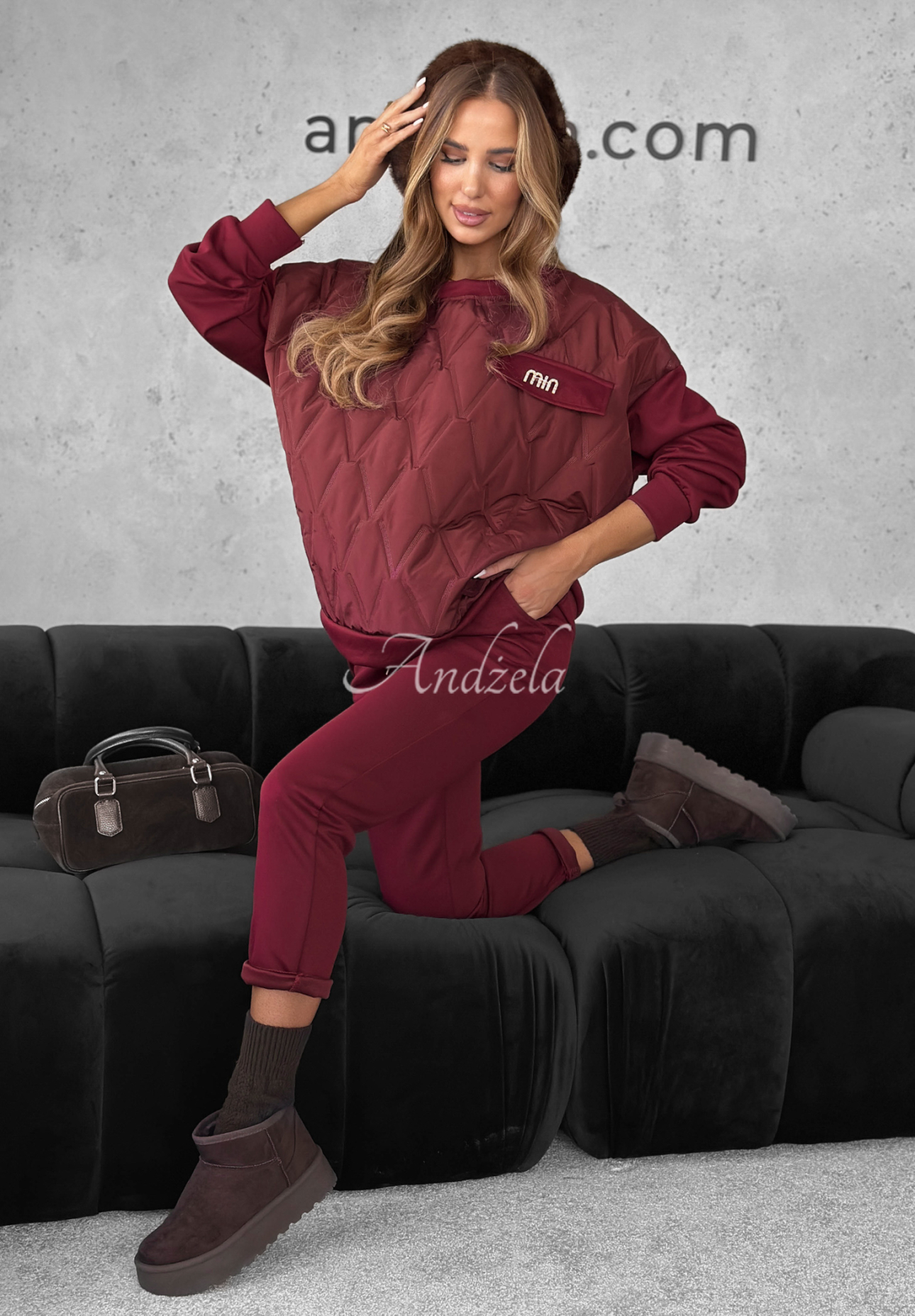 Sweatshirt and pants set with viscose Inside Out burgundy