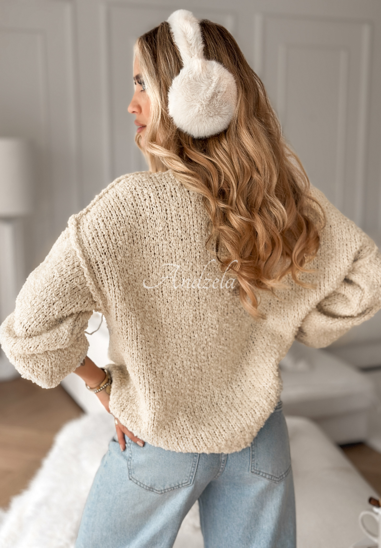 Sweter z wełną i alpaką Comfy And Fluffy beżowy