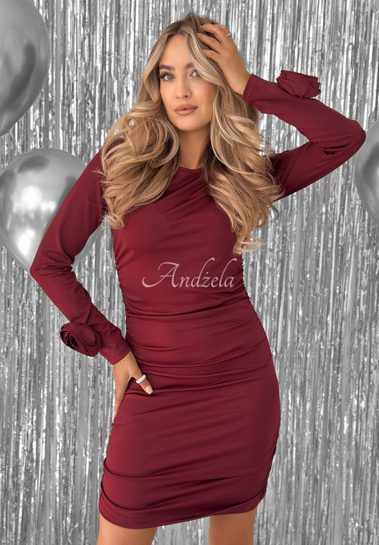 Sukienka mini z marszczeniami Private Party burgundowa