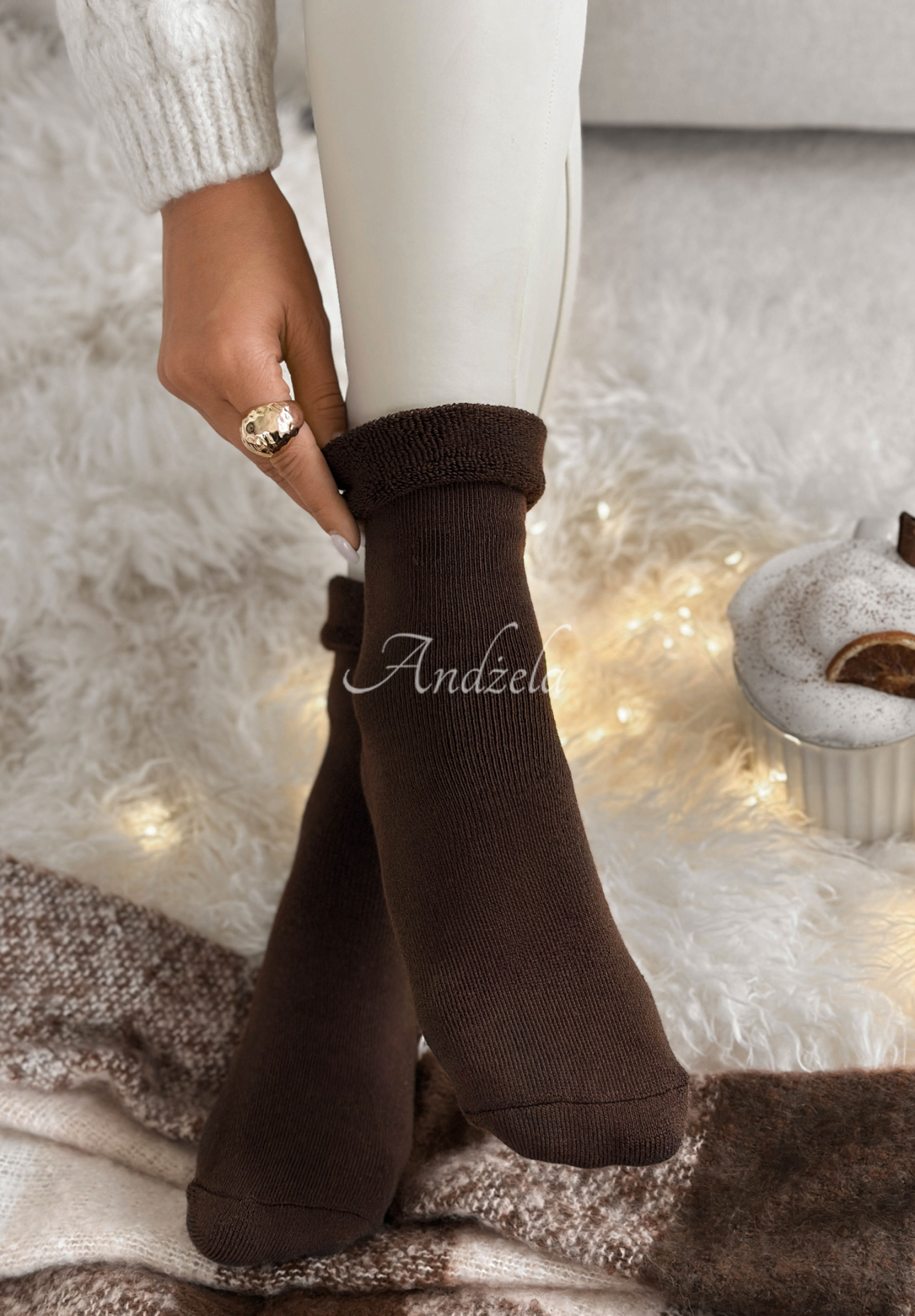 Cozy Mood chocolate long socks