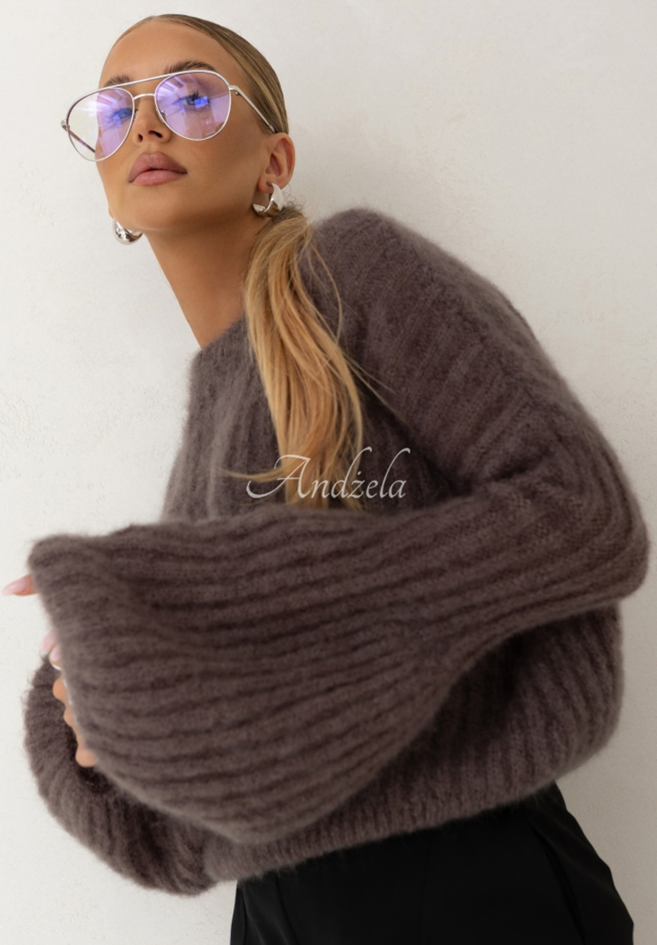 Moherowy sweter z szerokimi rękawami Cocomore Cloudly jasnoczekoladowy