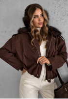 Krótka zamszowa kurtka z futerkiem Snuggle In czekoladowa