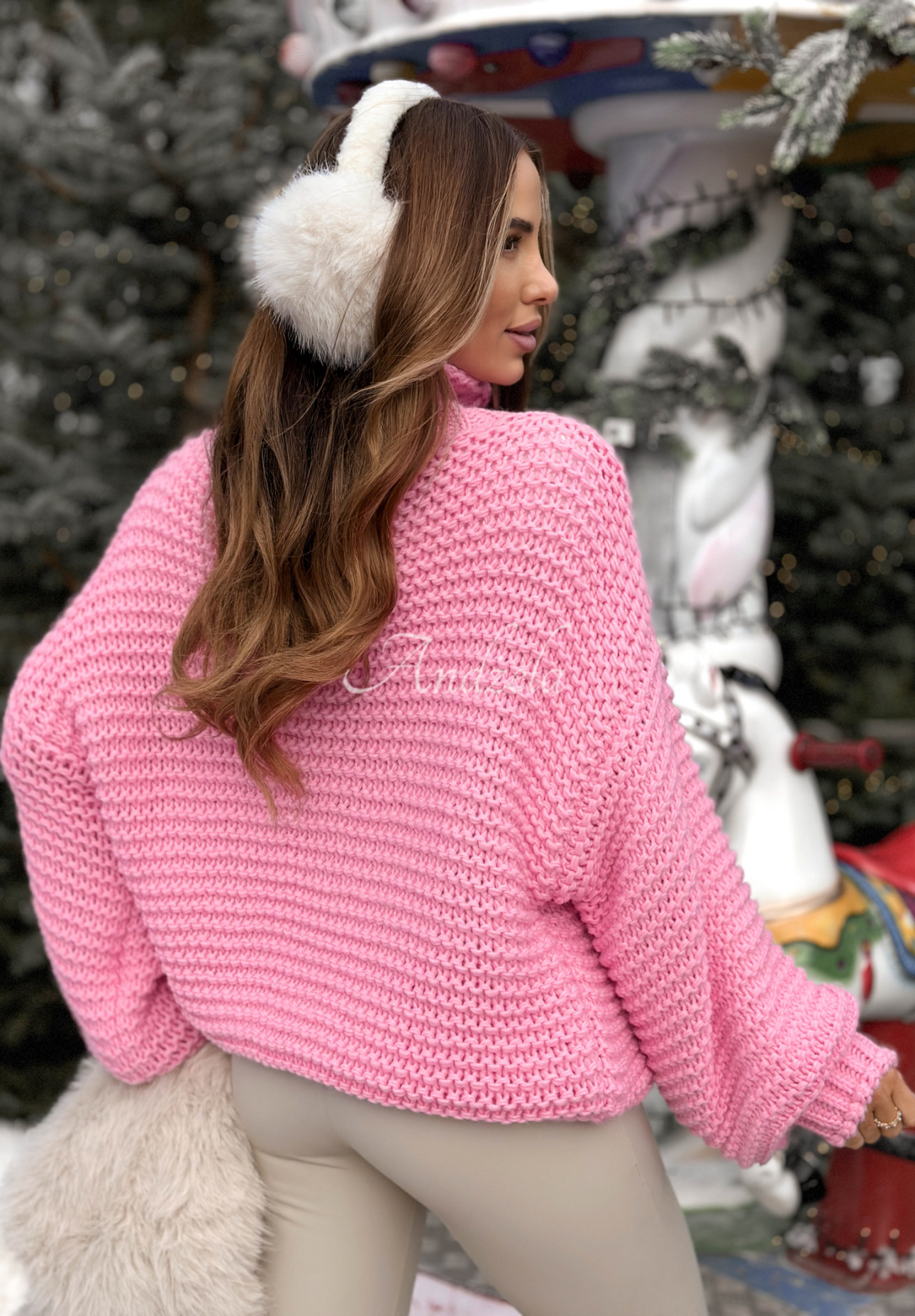 Braided wool sweater Winter Is In The Air pink