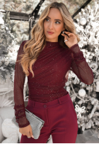 Siateczkowa bluzka z marszczeniem i dżetami Lights On Me burgundowa