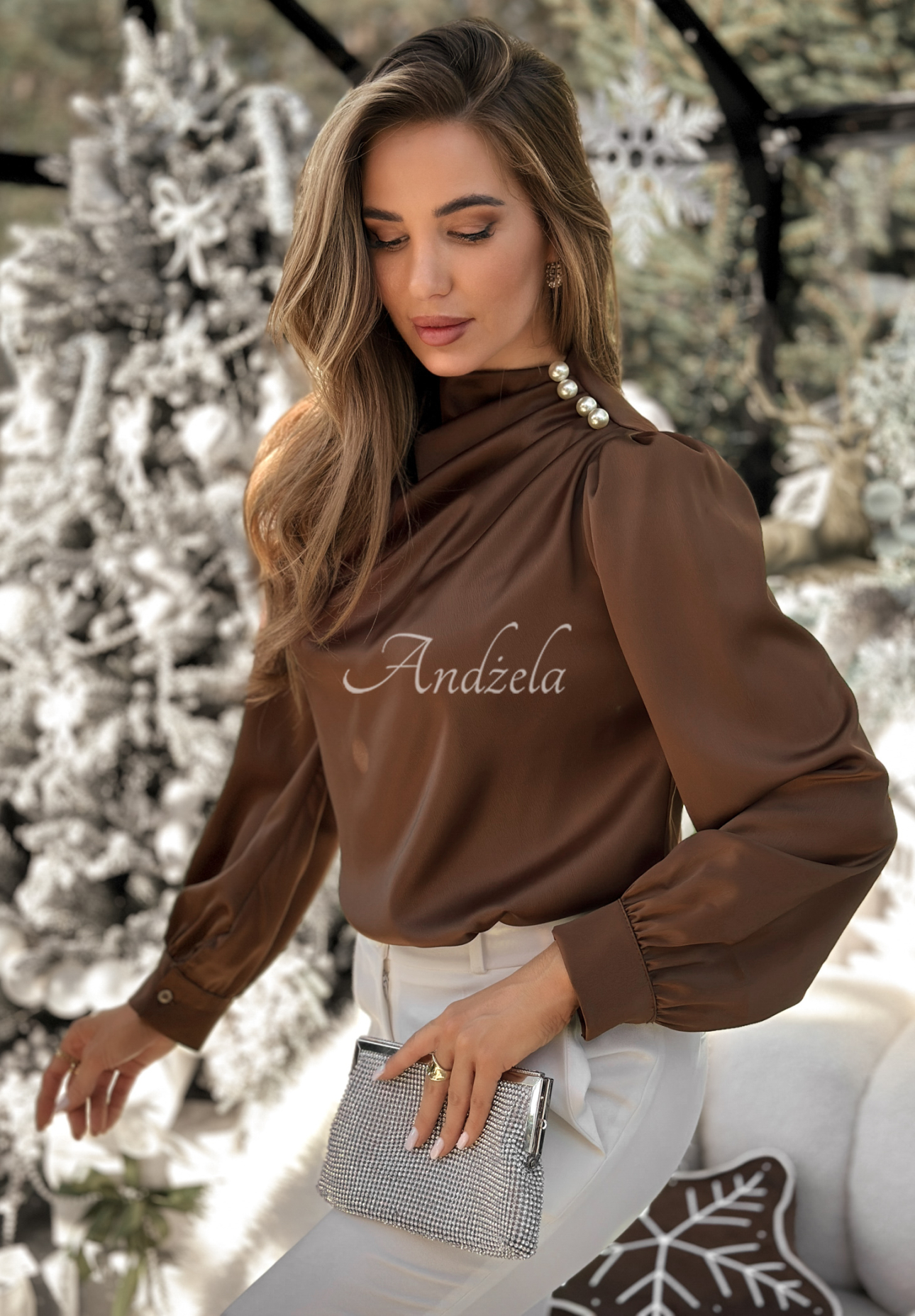 Satin blouse with pearls and creases Looking At chocolate