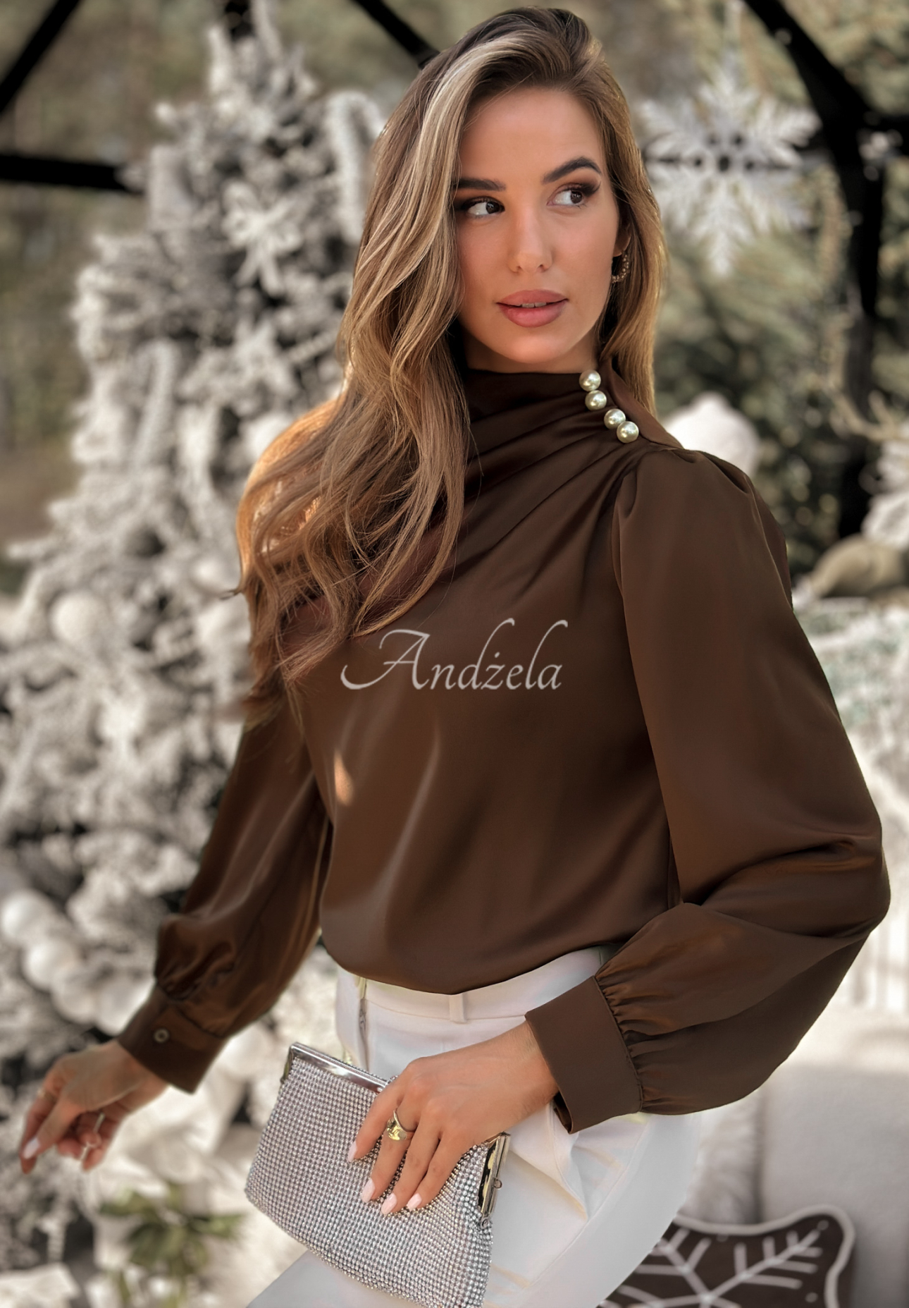 Satin blouse with pearls and creases Looking At chocolate