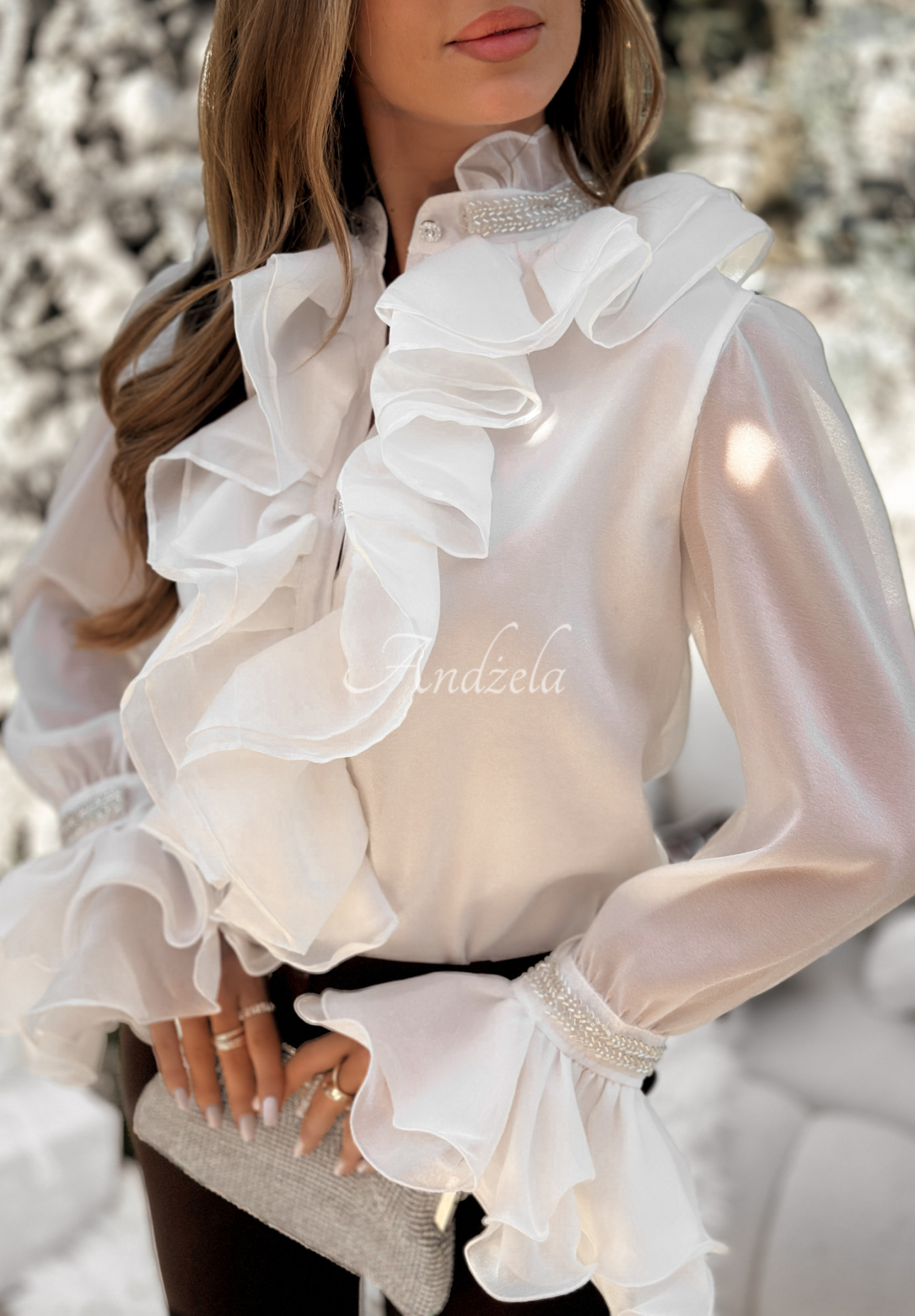 Elegant shirt with jabot and frills Wonderful Time ecru