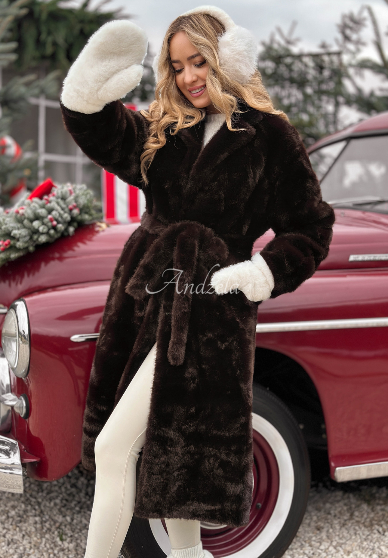 Long fur coat Beside The Fire chocolate