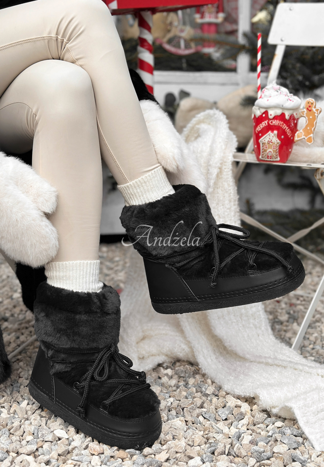 Snow boots with fur End Of Year black