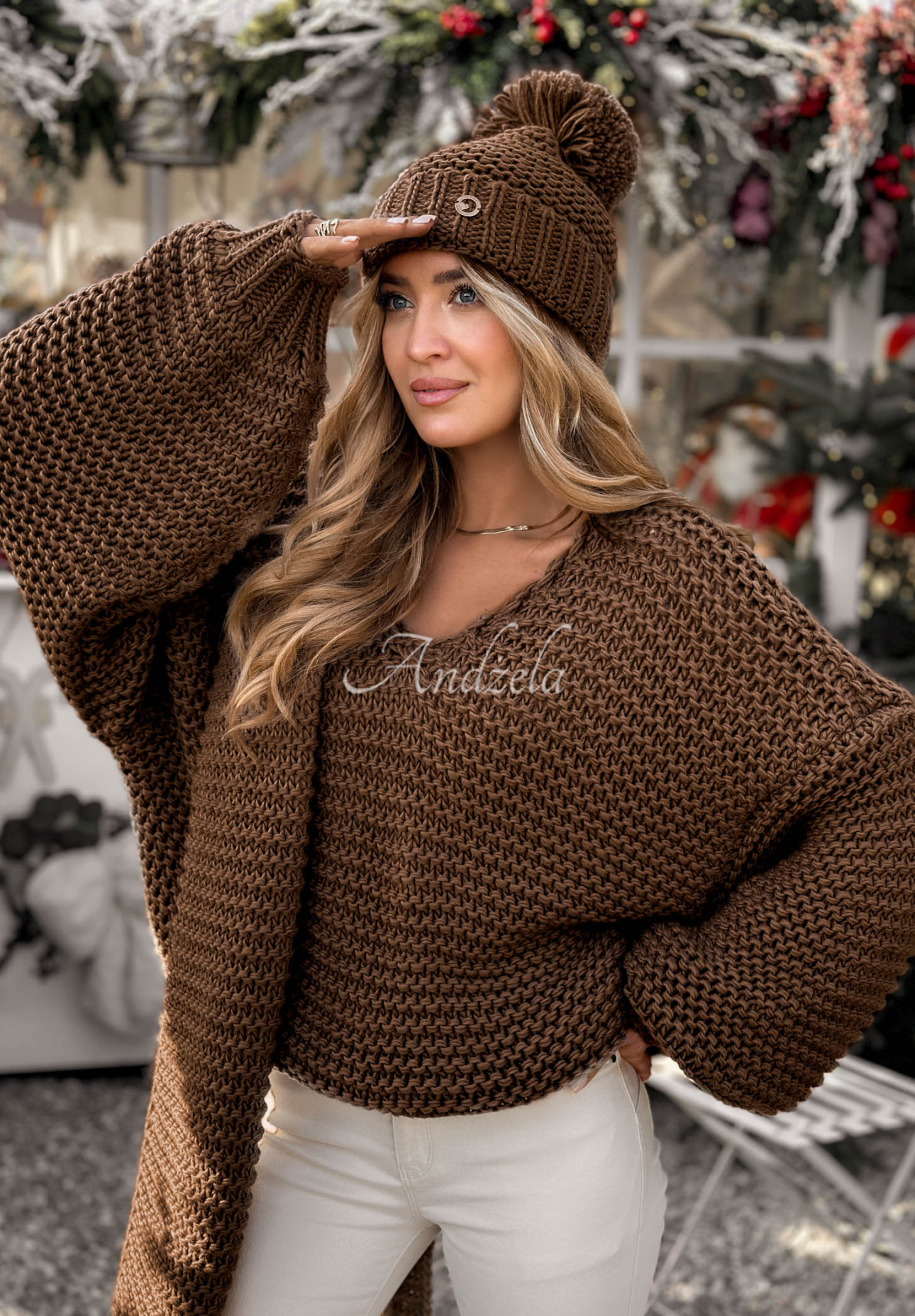 Braided wool sweater Winter Is Calling chocolate