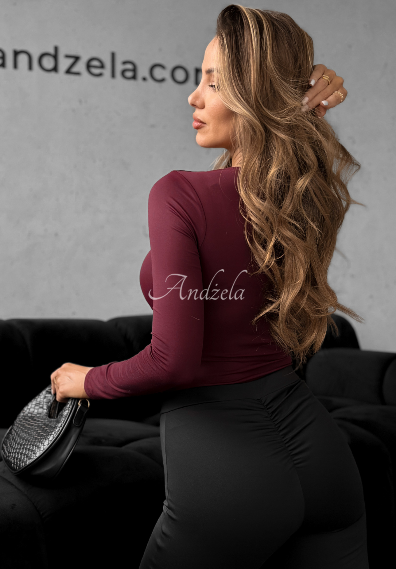 Body with neckline Come Over burgundy