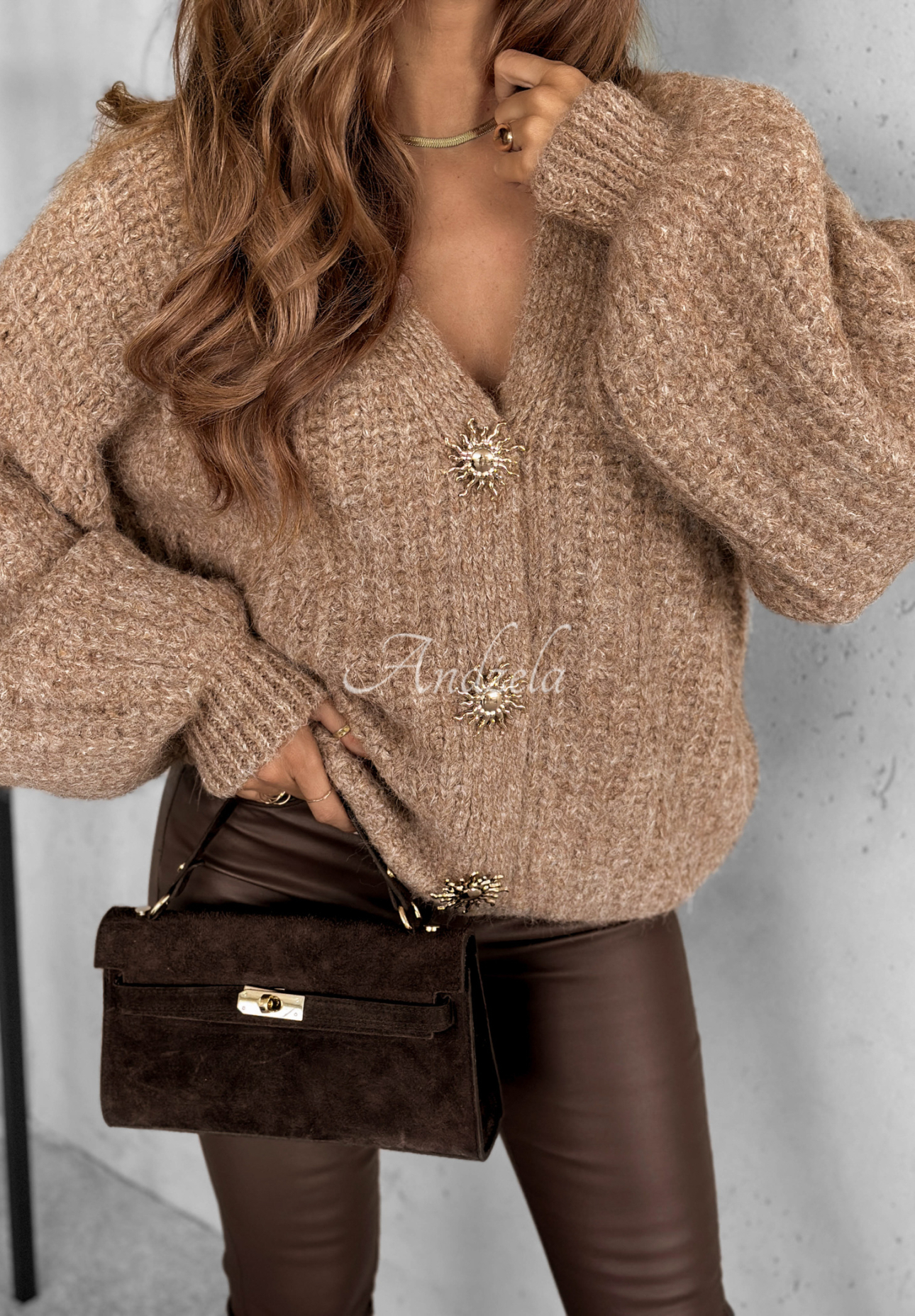 Viscose short cardigan with buffets and wool Snow Hill camel