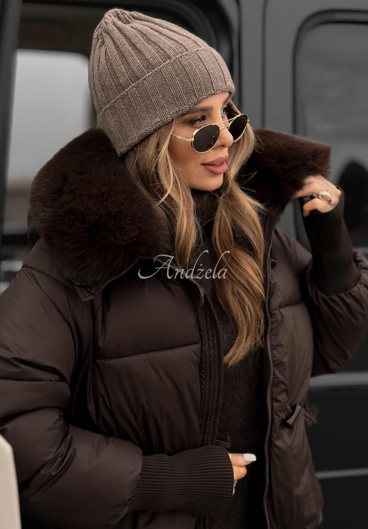 Quilted jacket with hood and fur Little Snowman chocolate