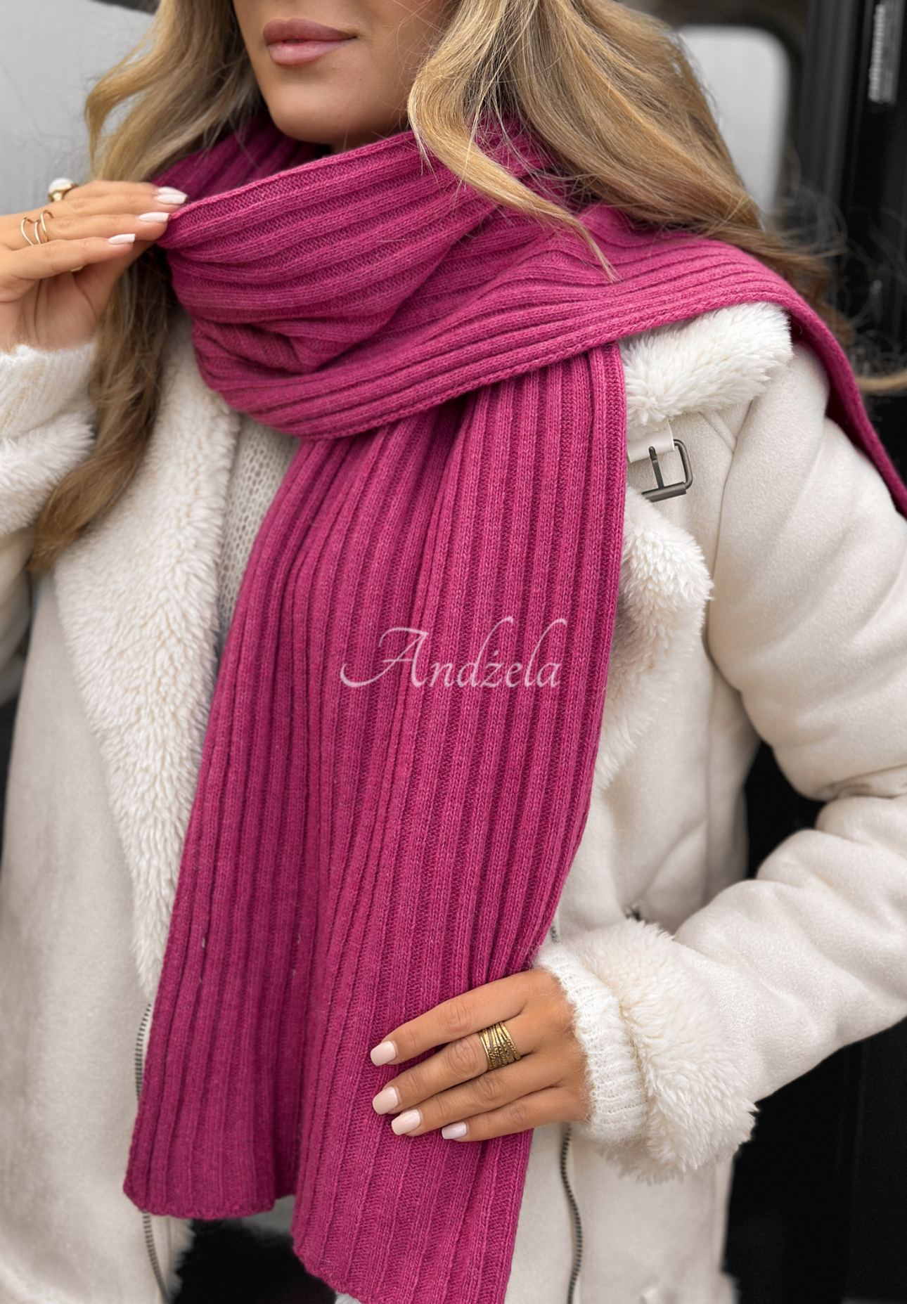 Ribbed hat and scarf set with wool and cashmere Snow Dates fuchsia