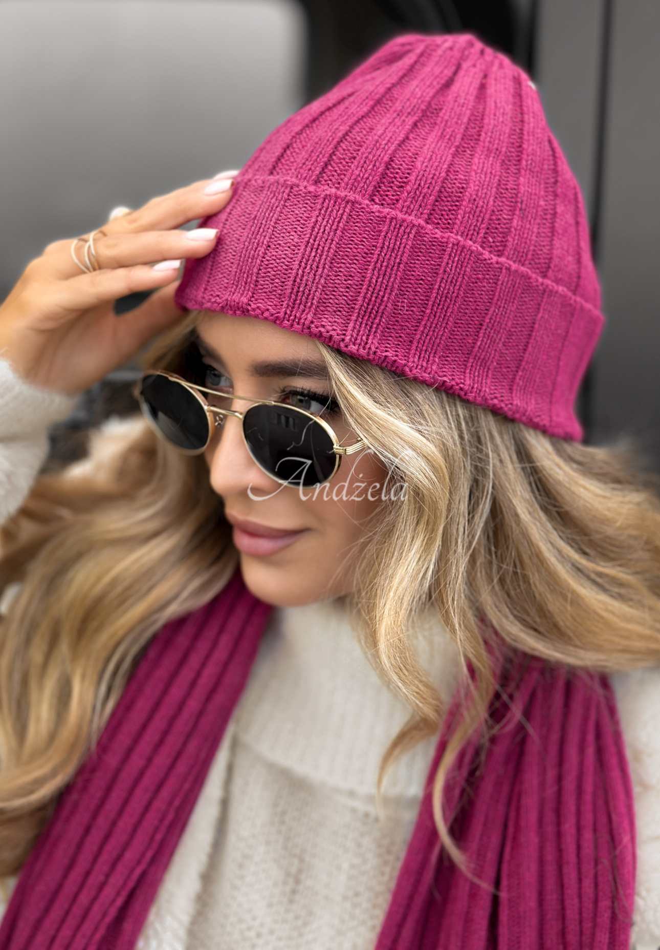 Ribbed hat and scarf set with wool and cashmere Snow Dates fuchsia