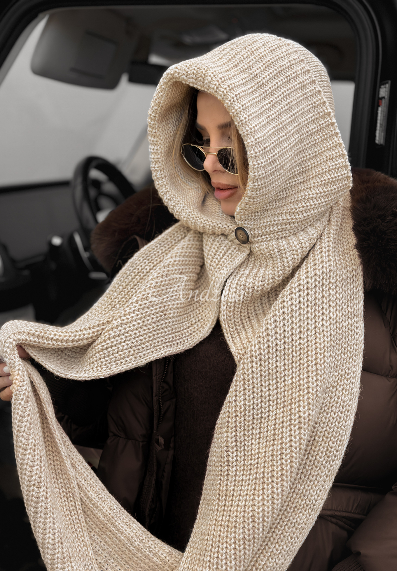 Szal komin z kapturem balaclava Shade Of Winter jasnobeżowy