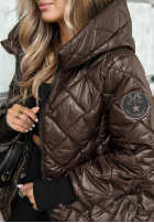 Pikowana kurtka z kapturem Just The Wind czekoladowa