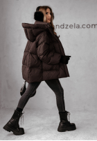 Puchowa kurtka Watch It Snow czekoladowa