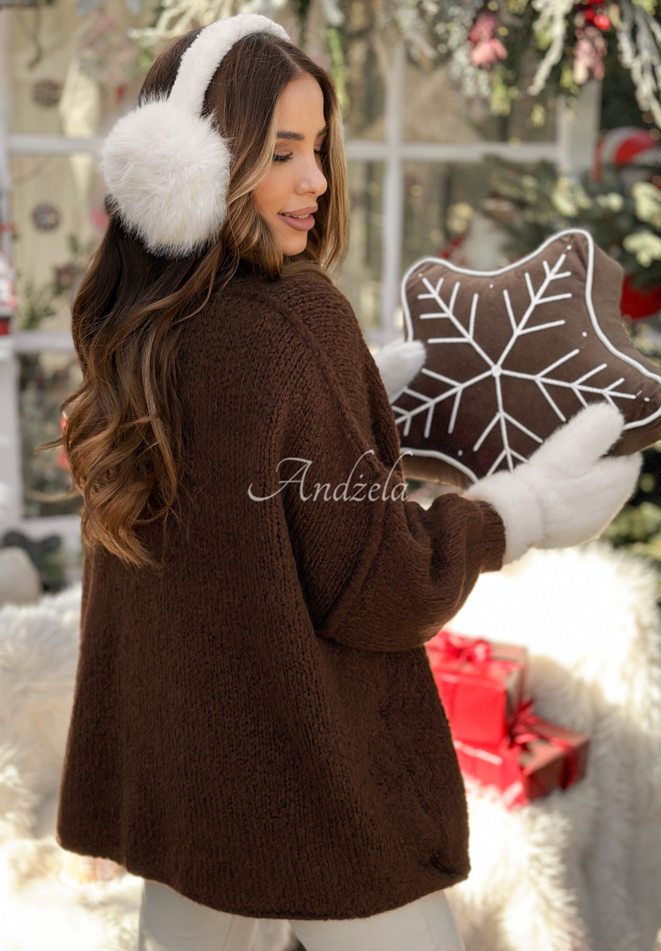 Oversize sweater with wool and viscose October Chill chocolate