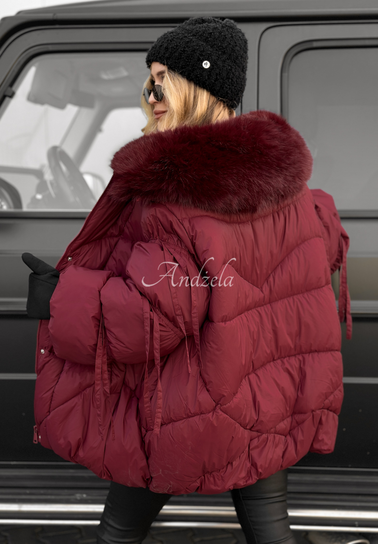 Pikowana kurtka z futerkiem Cold Without You burgundowa