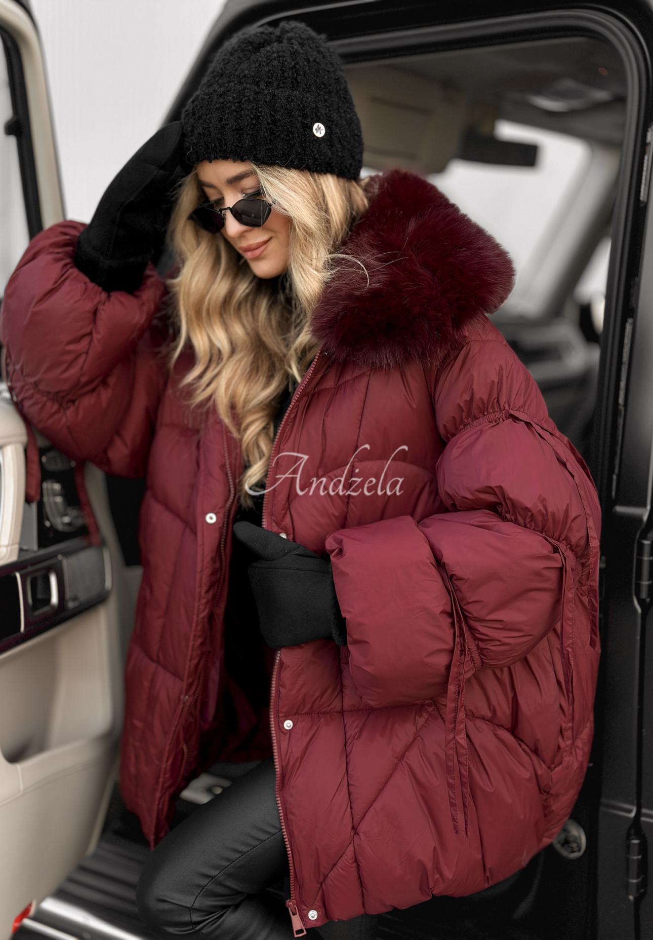 Pikowana kurtka z futerkiem Cold Without You burgundowa