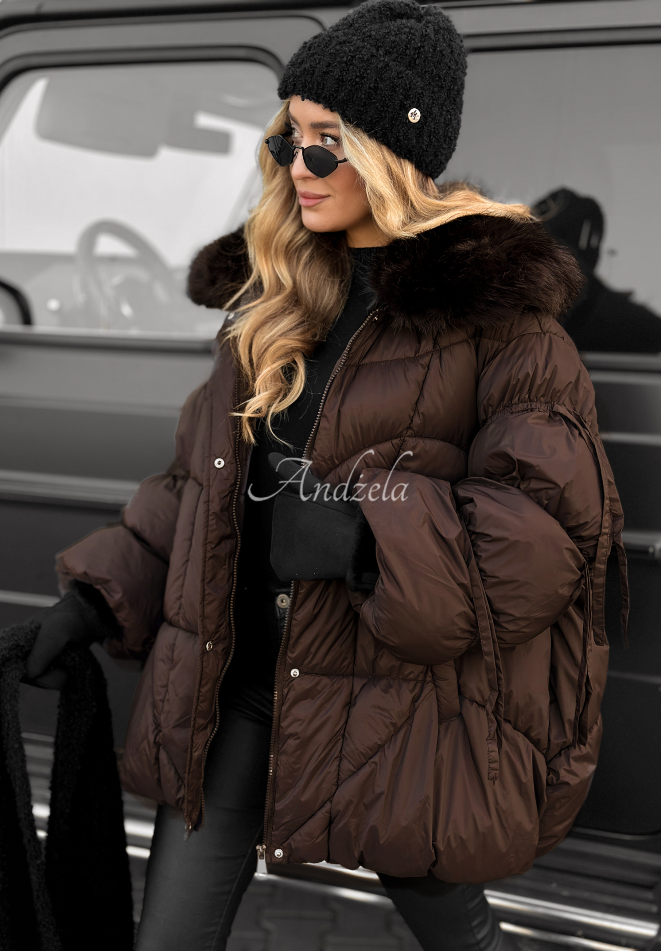 Quilted jacket with fur Cold Without You chocolate.