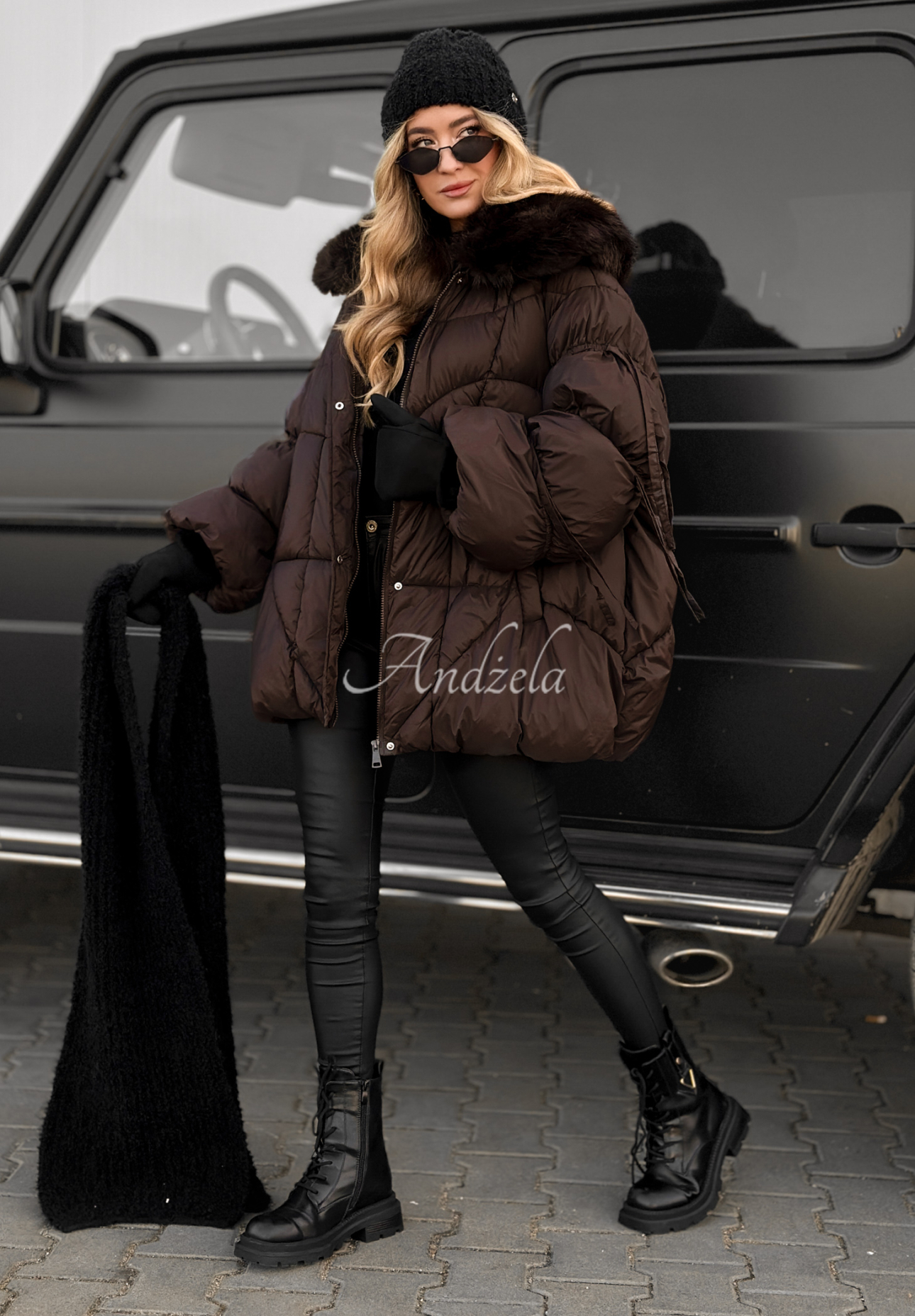 Quilted jacket with fur Cold Without You chocolate.