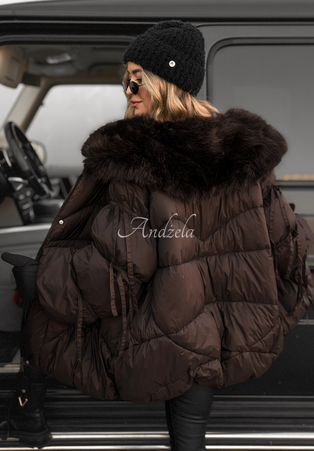 Quilted jacket with fur Cold Without You chocolate.