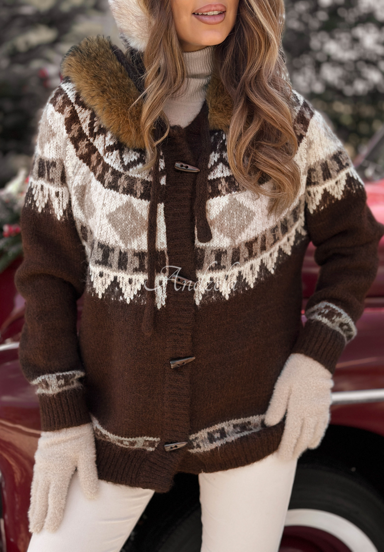 Patterned cardigan with fur Christmas Fireplace chocolate