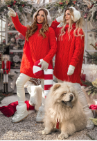 Ozdobnie pleciony sweter z golfem Wrapped In Comfort czerwony