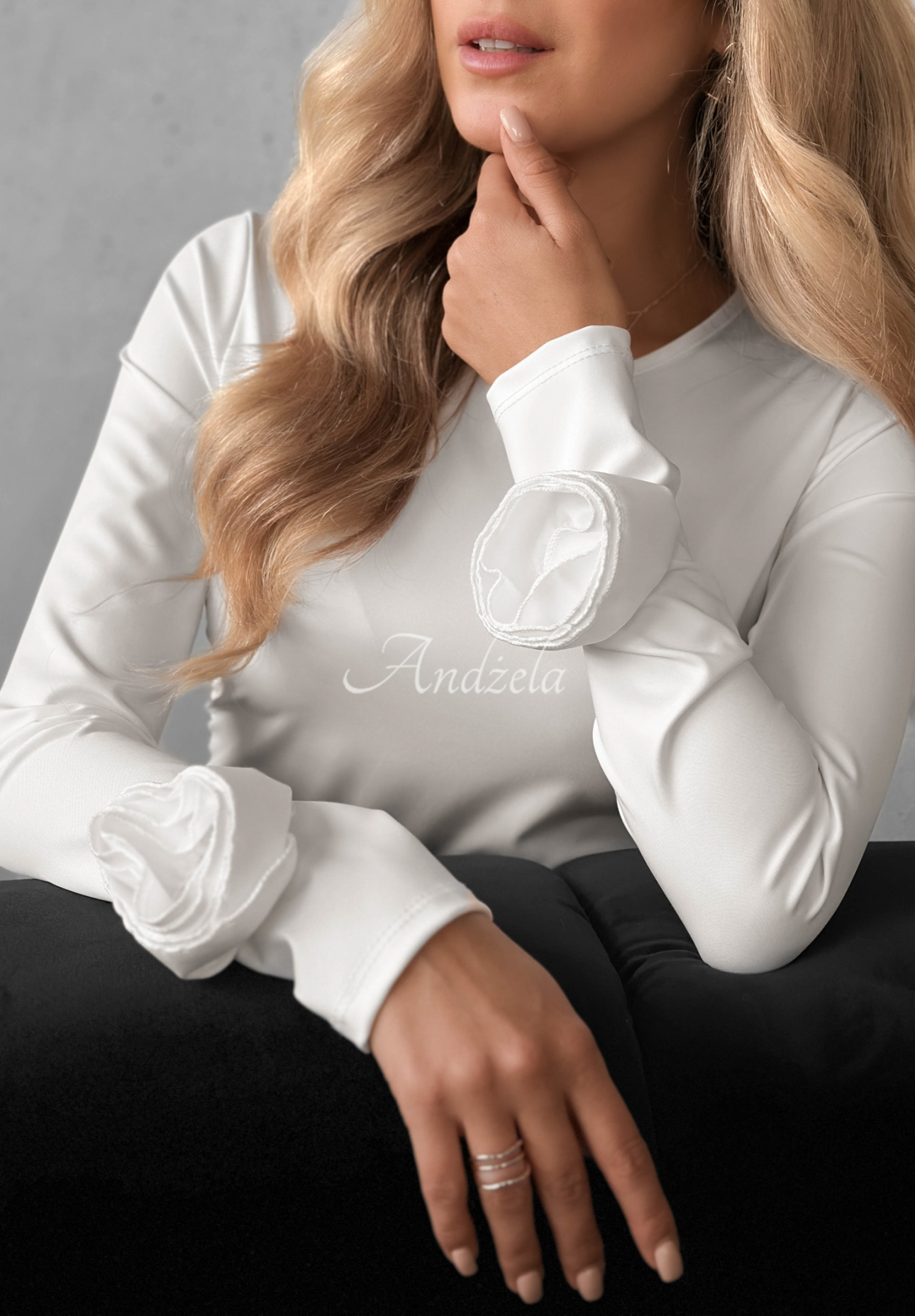 Blouse with decorative roses Rose All Day ecru