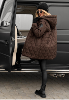 Pikowana kurtka z kapturem Chilly Nights czekoladowa