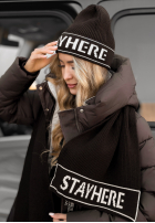 Komplet czapka i szali Stay Here Winter czekoladowy