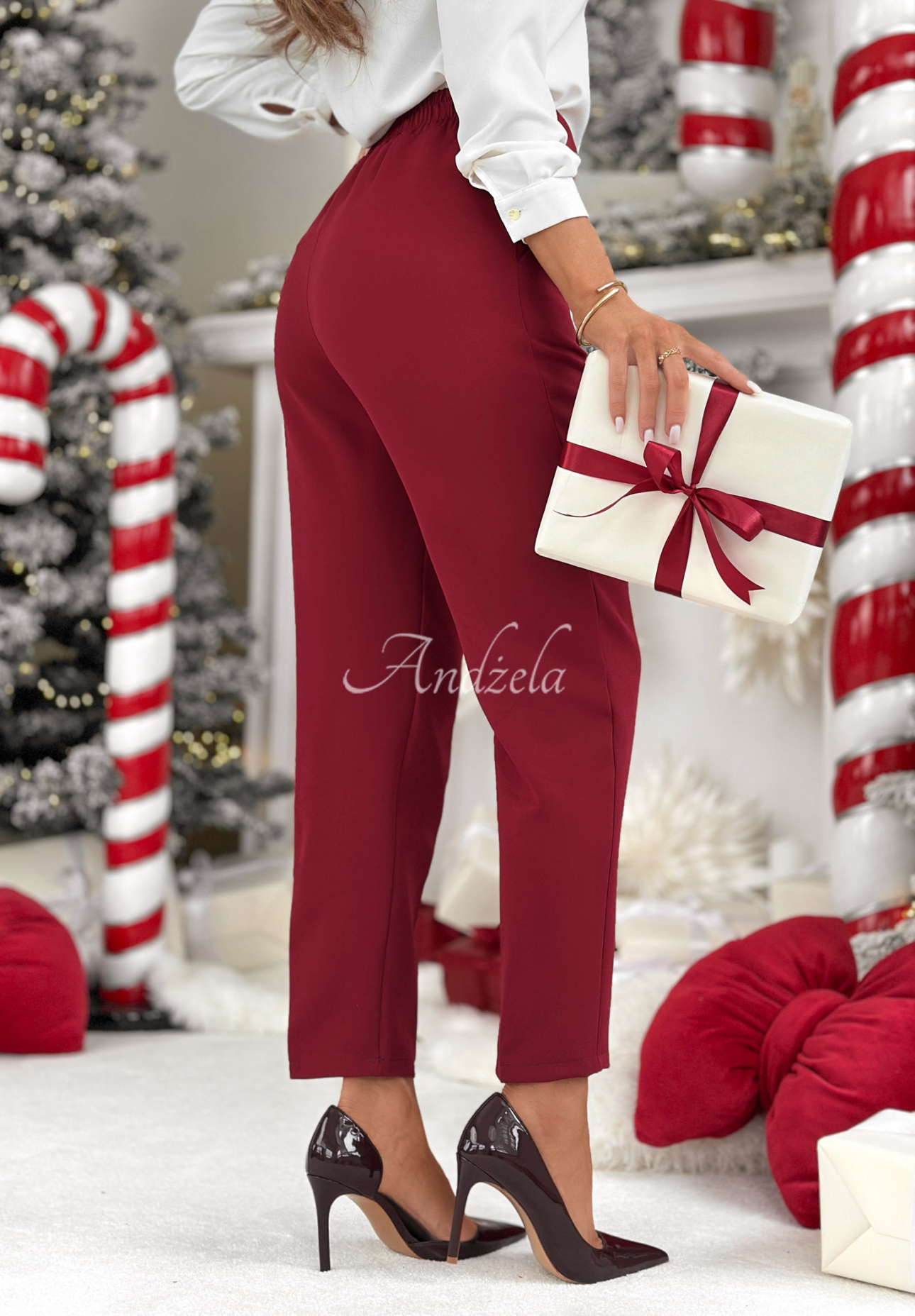 No Idea burgundy cigarette pants