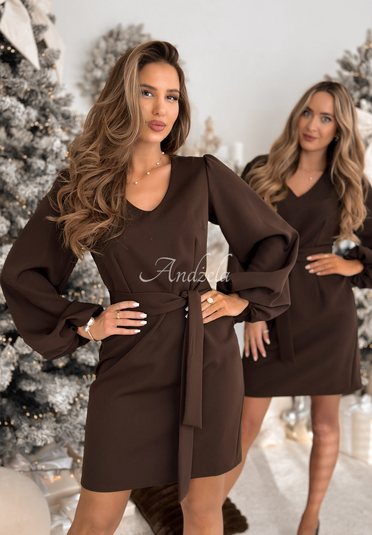 Different Vibes mini dress chocolate