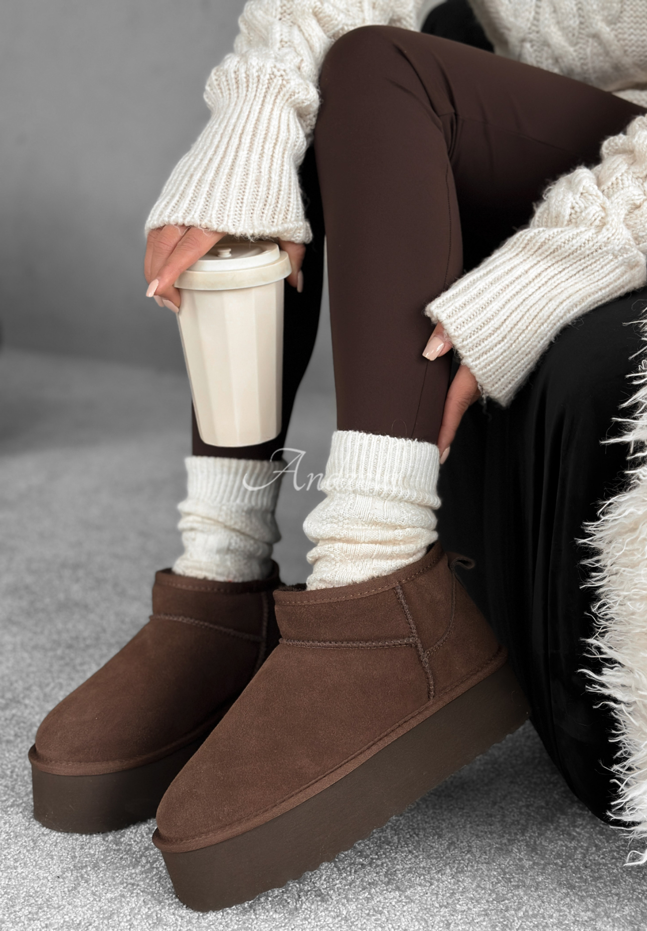 Zamszowe botki Jack Frost czekoladowe