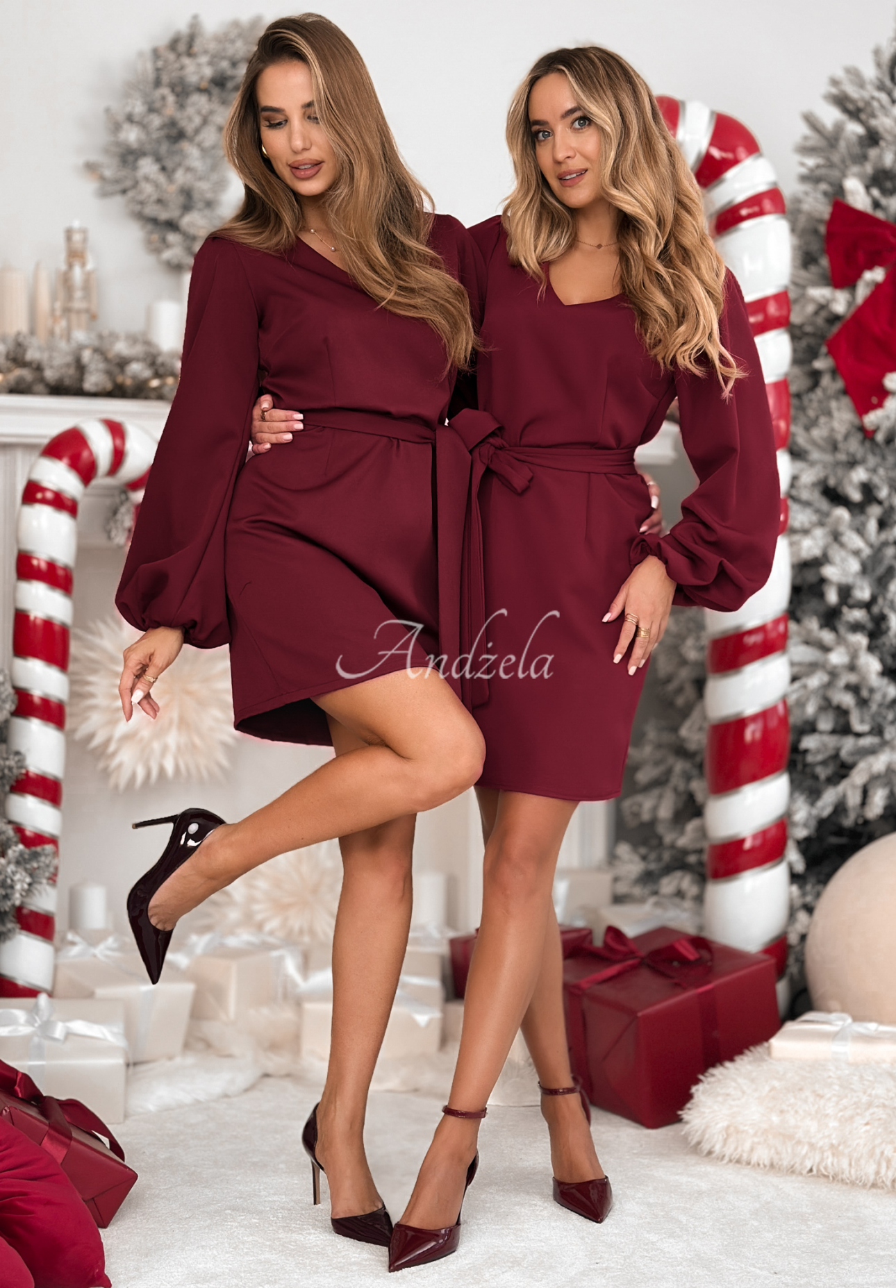 Sukienka mini Different Vibes burgundowa