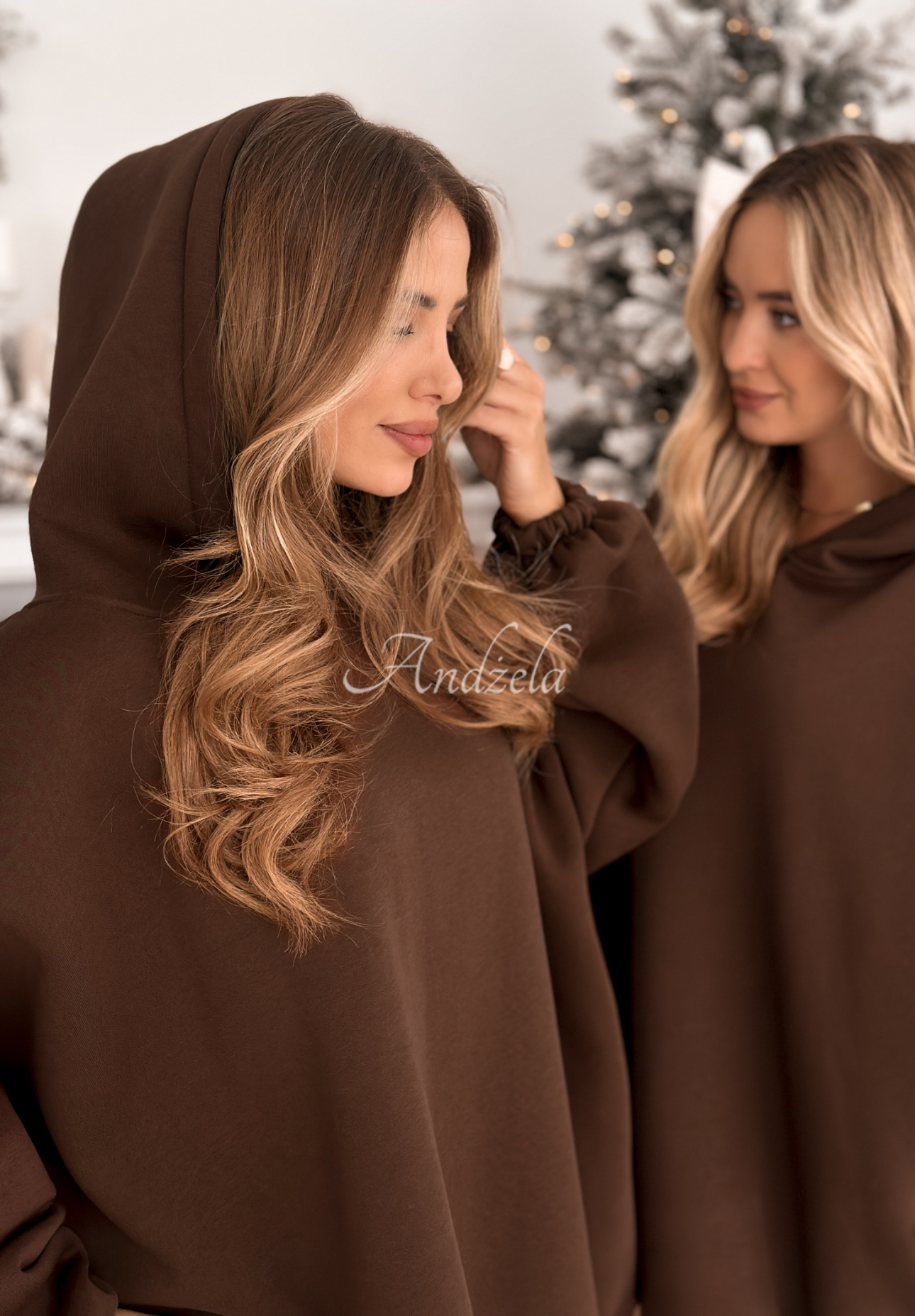 Długa bluza oversize z kapturem Still Cute czekoladowa