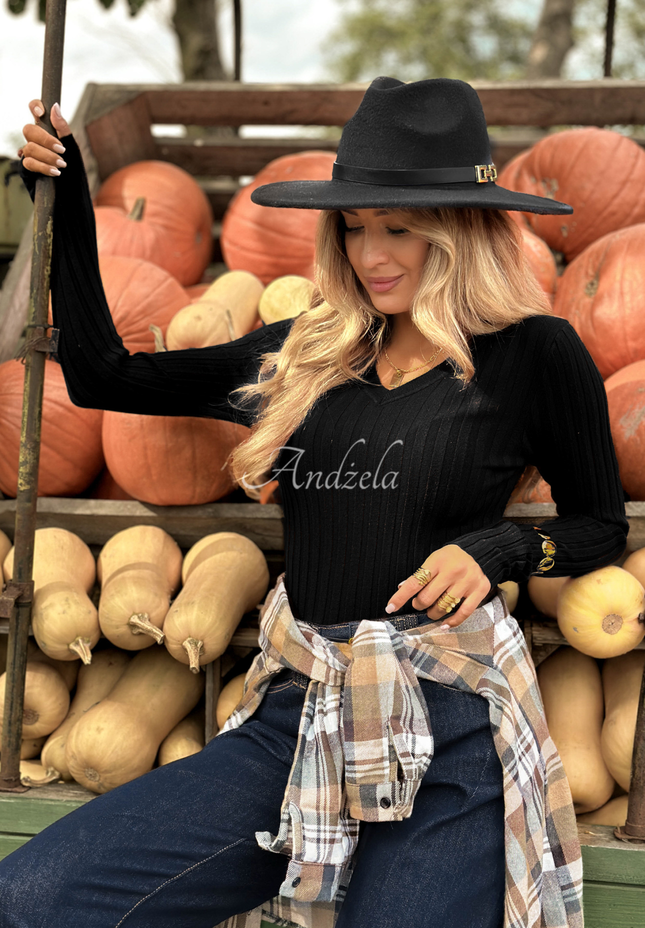 Ribbed longsleeve blouse by Wrong Time black