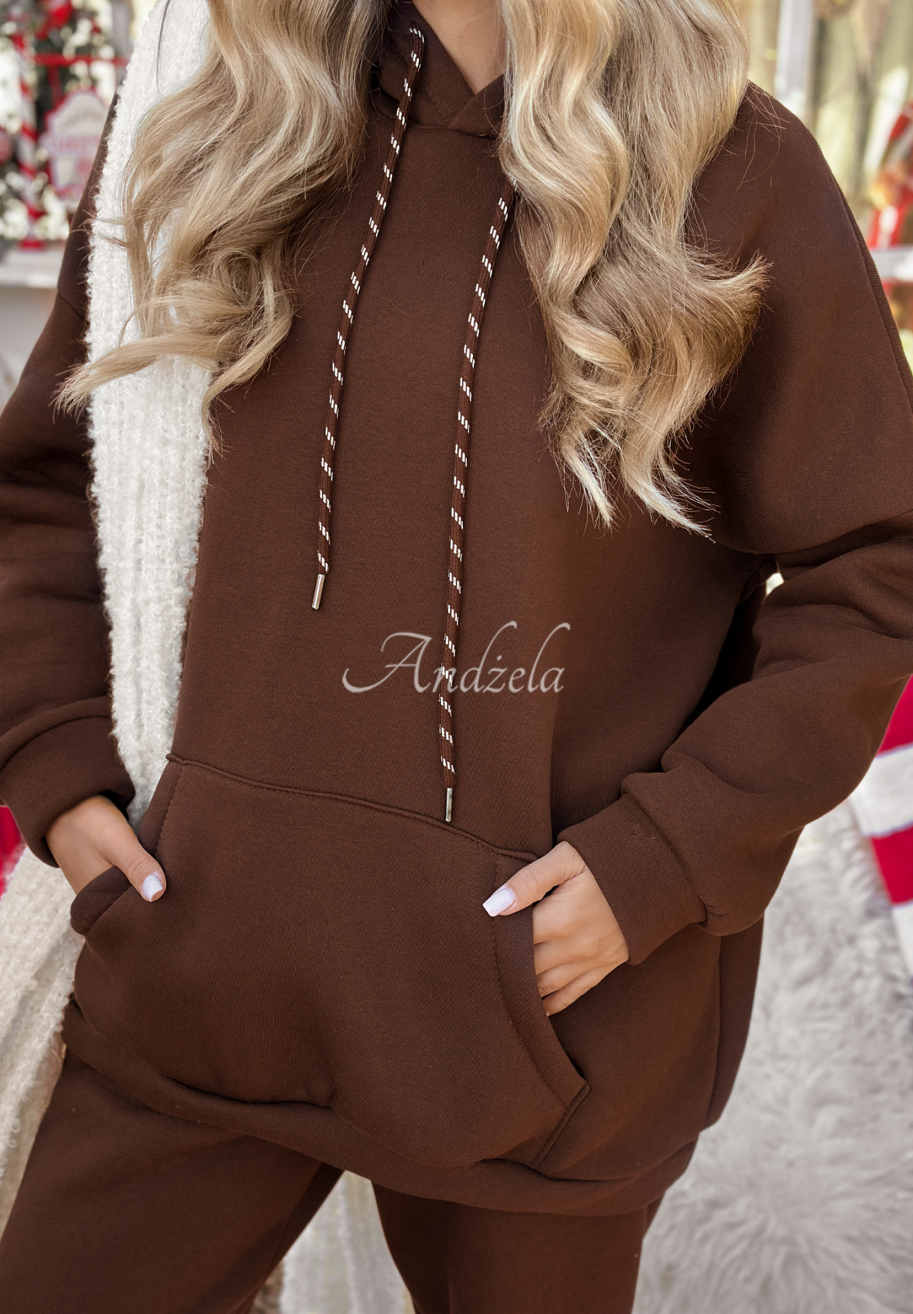 Chill Code sweatshirt and pants set chocolate