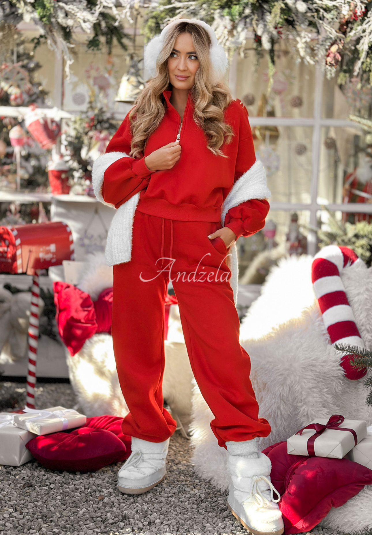 Comfy Duette red insulated tracksuit set