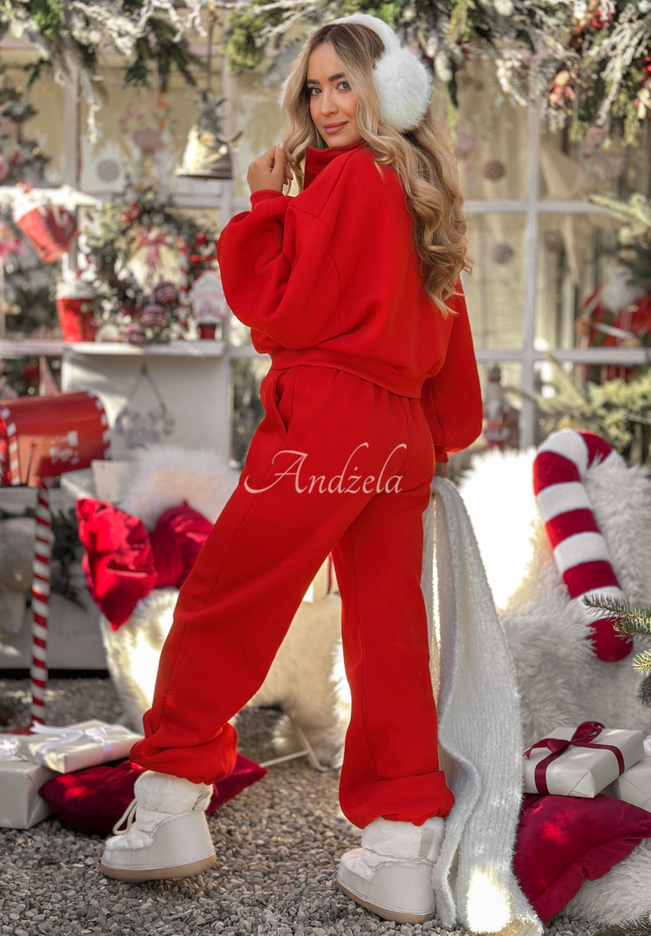 Comfy Duette red insulated tracksuit set