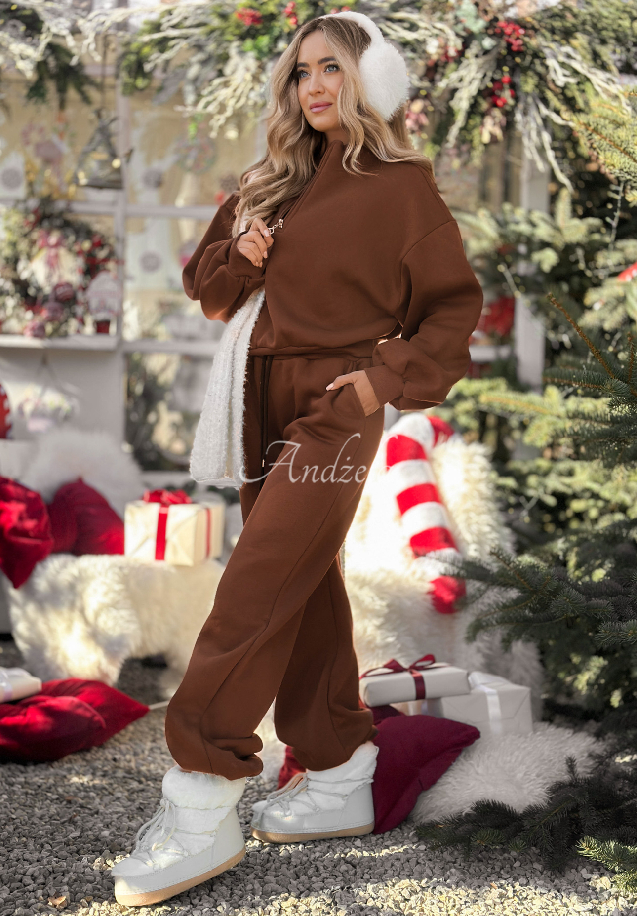 Comfy Duette chocolate insulated tracksuit set