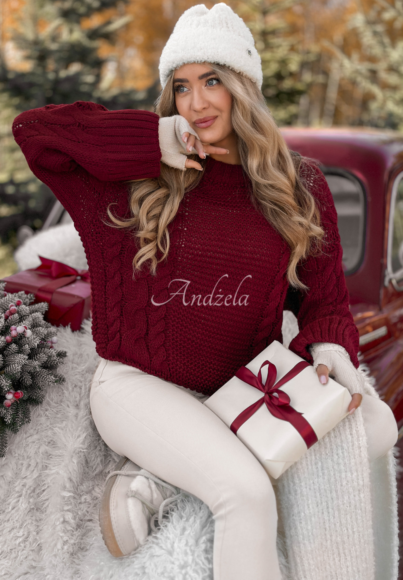 Decoratively plaid sweater Snuggle Weather burgundy