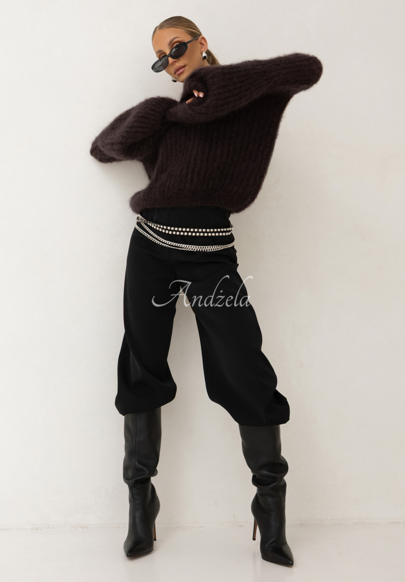 Moherowy sweter z szerokimi rękawami Cocomore Cloudly ciemnoczekoladowy