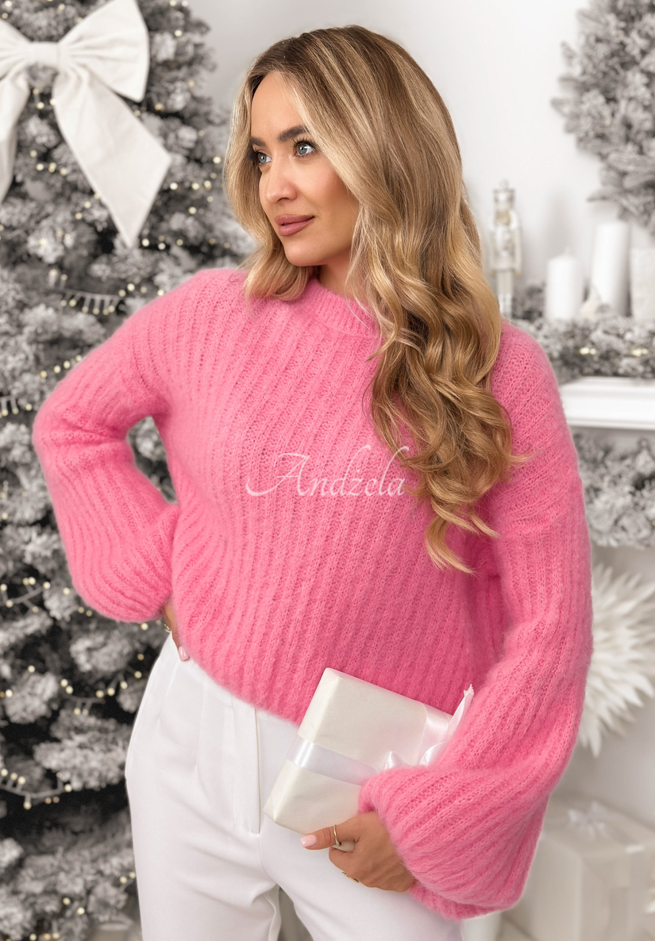 Moherowy sweter z szerokimi rękawami Better Than That różowy