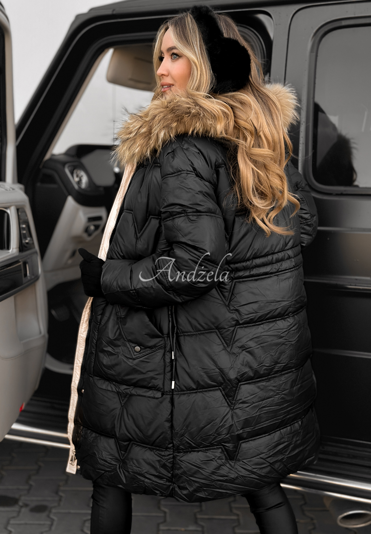 Rivia long quilted jacket black